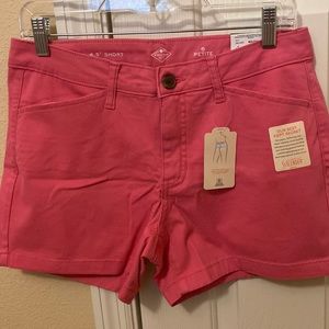 St. John’s Bay Short Size 6 Petite, Pink